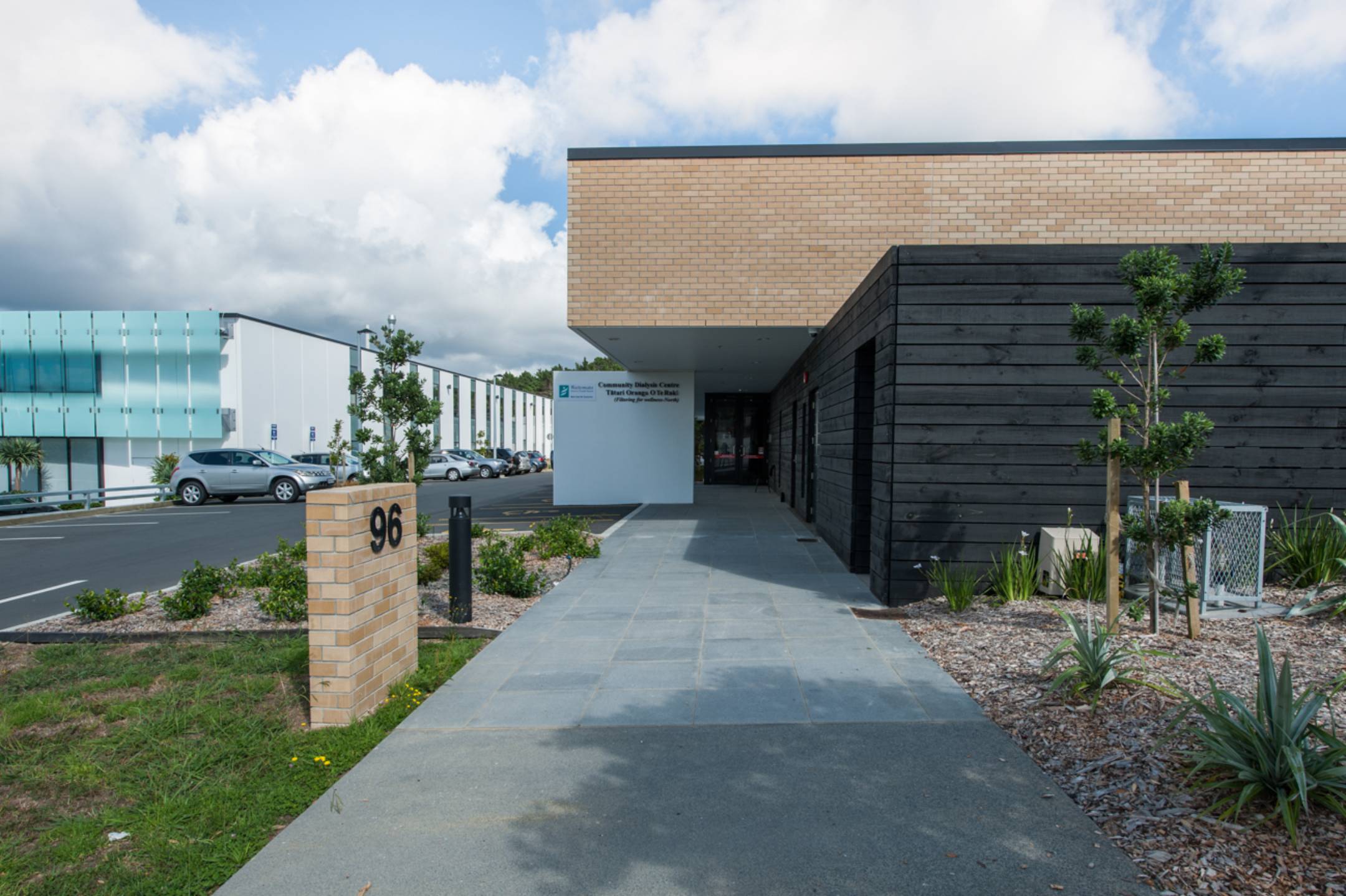 WDHB Community Dialysis Centre by Herbst Maxcey Metropolitan Architects